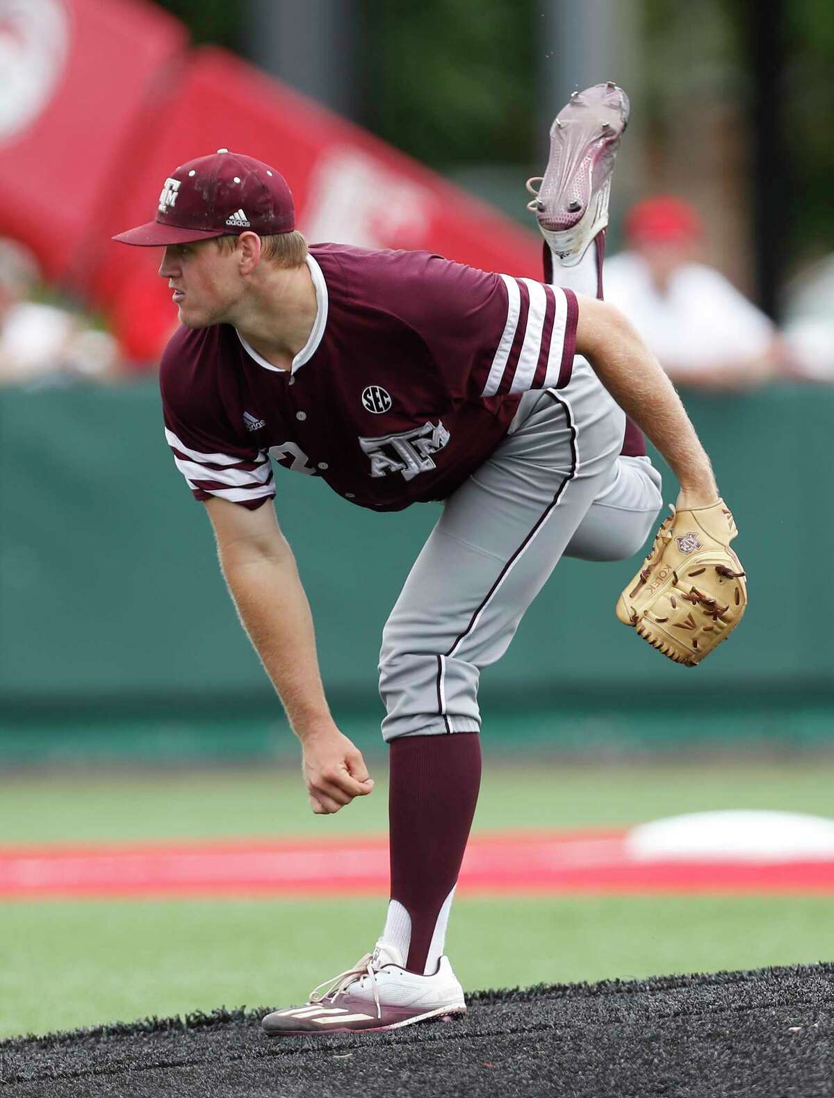 Texas A&M pitcher Stephen Kolek (32) pitches during the first inning of Game 6 of an NCAA Regional baseball game at Schroeder Park, in Houston, Monday, June, 5, 2017. ( Karen Warren / Houston Chronicle )