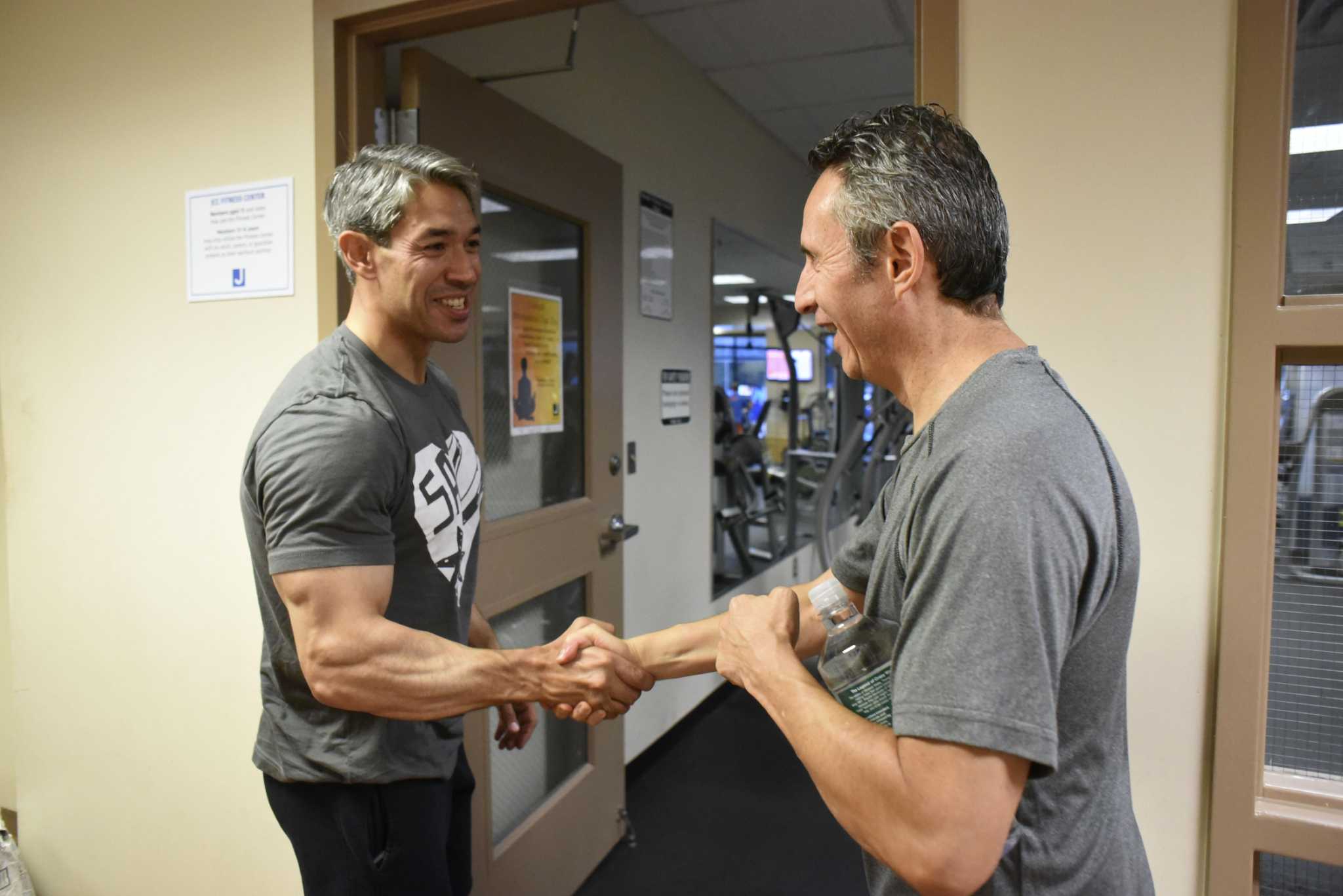 Right to 'Bexar arms': Ron Nirenberg goes viral online for ripped photo  from San Antonio FC match