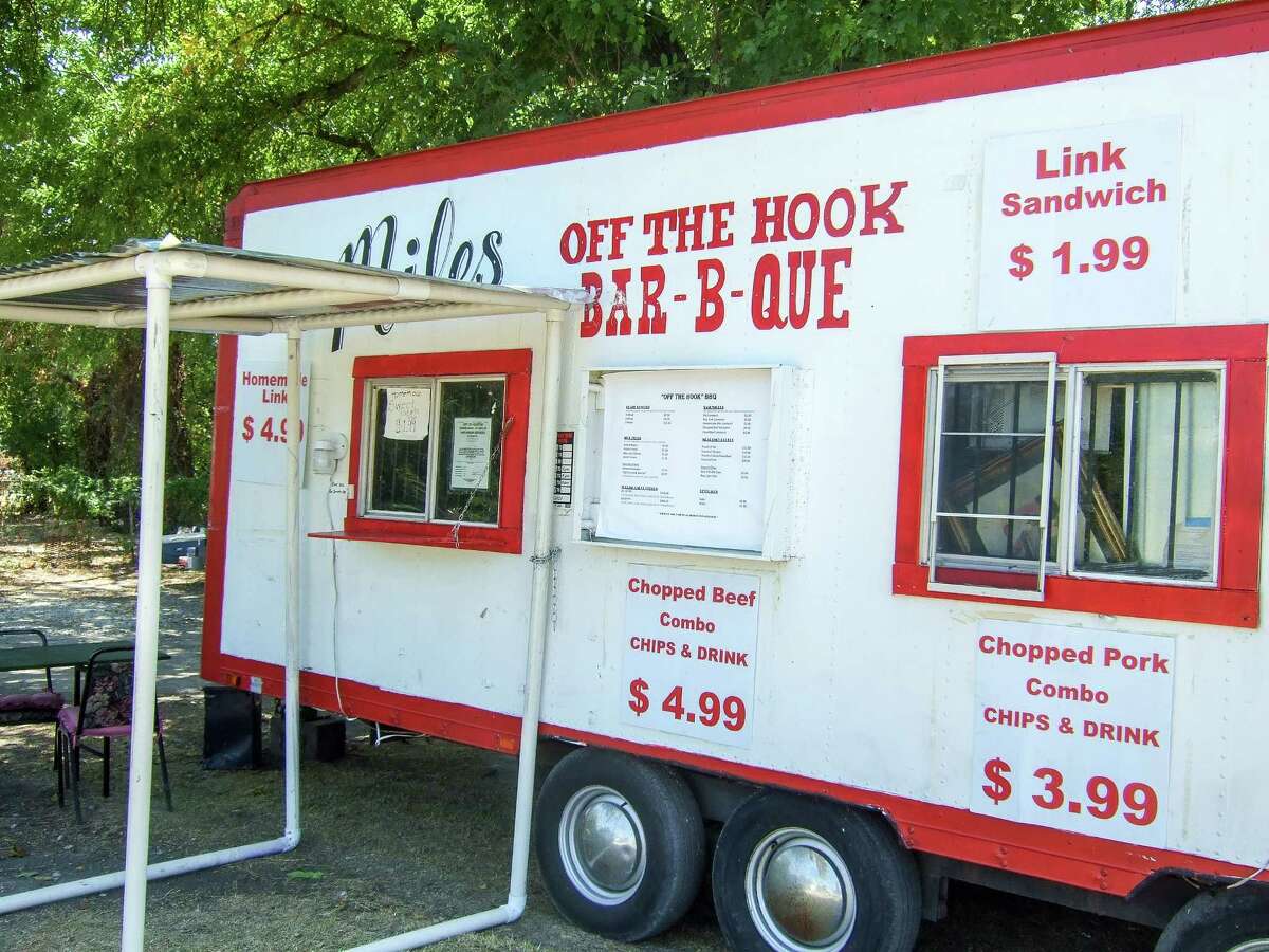 Barbecue No matter how you spell it, it's defined as smoked meats