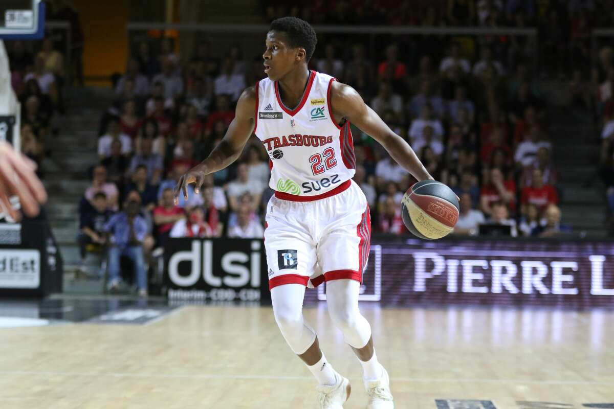 5. Frank Ntilikina, Strasbourg Age/Height: 18, 6-5 A traditional point guard with skills and athleticism to match, he has good length and vision for the position. The French guard turned heads with his under-18 tournament performance in December.
