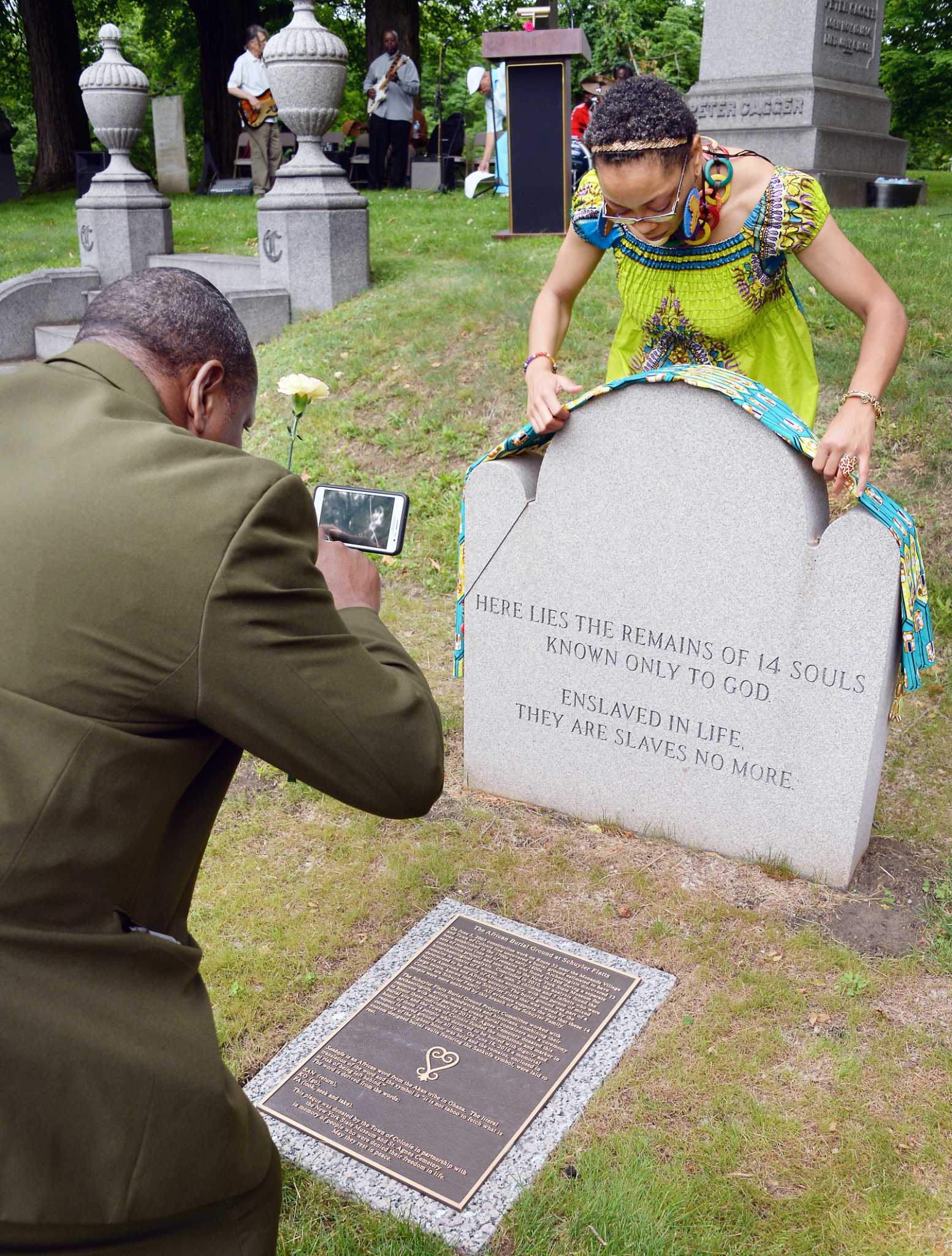 More Honor Bestowed On African Burial Ground