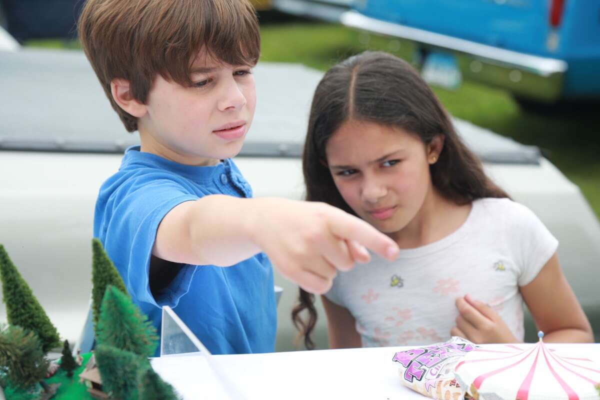 The New England Auto Museum held its annual Father's Day Car Show at Mathews Park in Norwalk on June 18, 2017. Guests enjoyed food, touring the Lockwood-Mathews Mansion and, of course, classic cars. Were you SEEN?