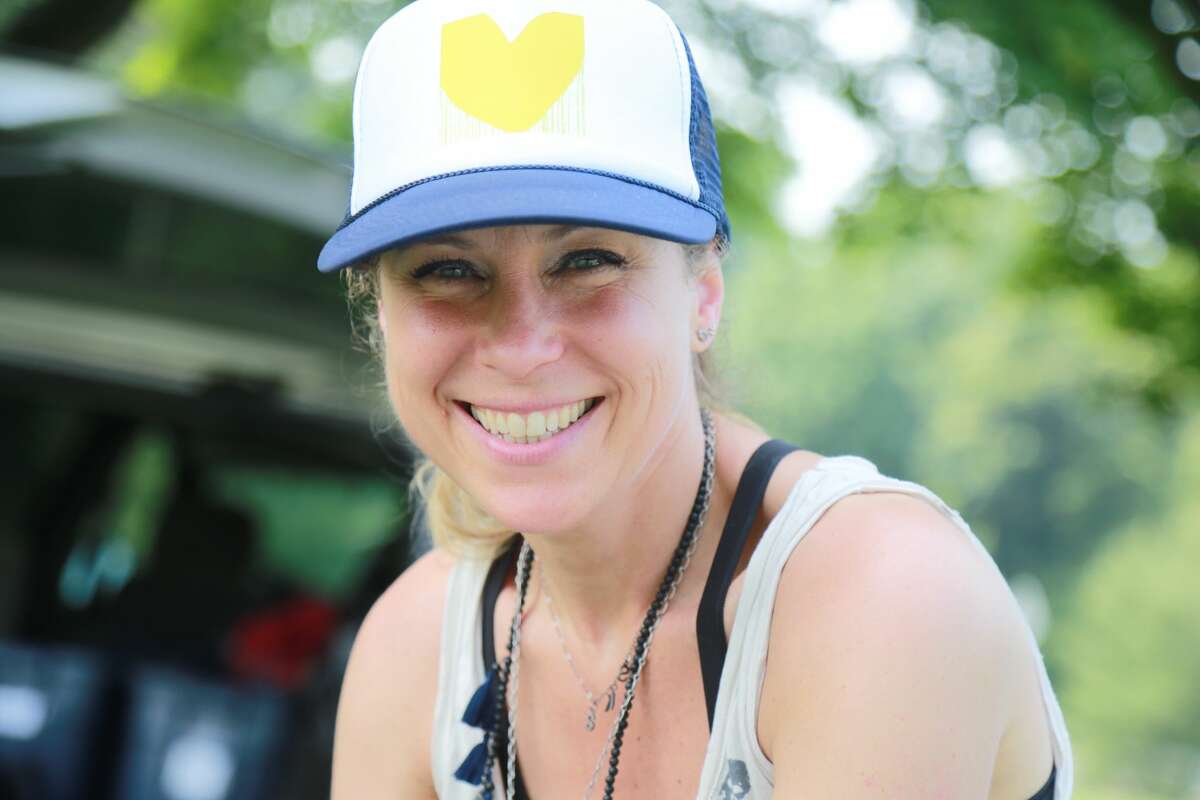 The New England Auto Museum held its annual Father's Day Car Show at Mathews Park in Norwalk on June 18, 2017. Guests enjoyed food, touring the Lockwood-Mathews Mansion and, of course, classic cars. Were you SEEN?