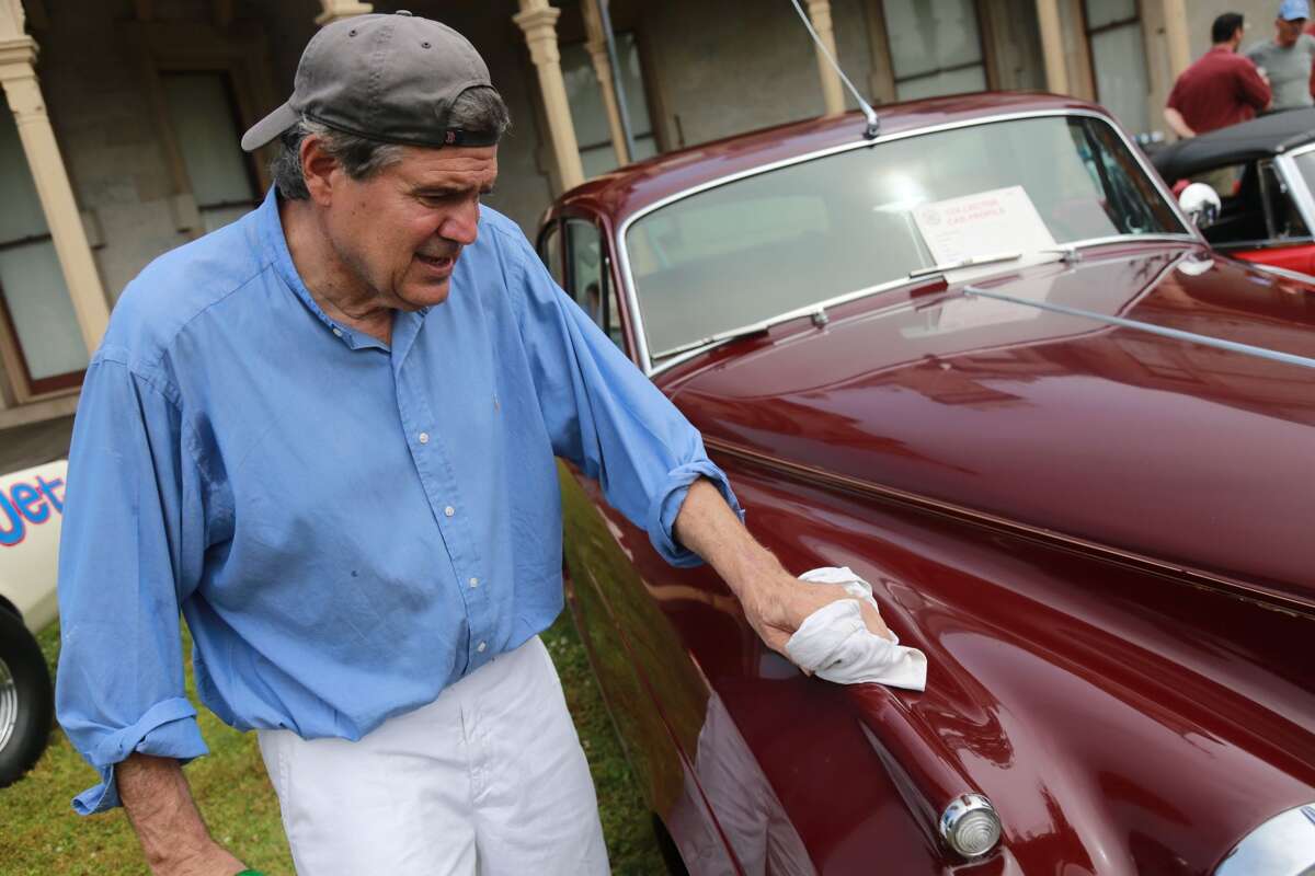 The New England Auto Museum held its annual Father's Day Car Show at Mathews Park in Norwalk on June 18, 2017. Guests enjoyed food, touring the Lockwood-Mathews Mansion and, of course, classic cars. Were you SEEN?