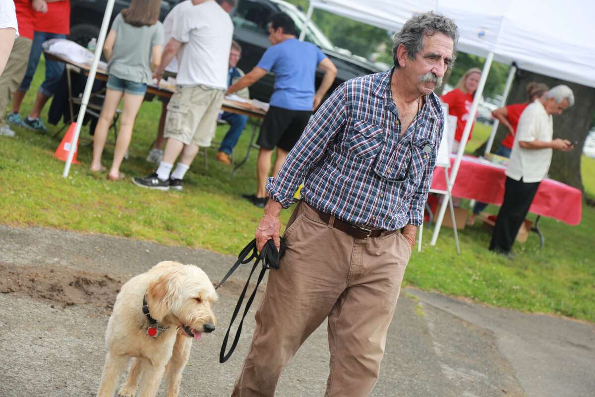 The New England Auto Museum held its annual Father's Day Car Show at Mathews Park in Norwalk on June 18, 2017. Guests enjoyed food, touring the Lockwood-Mathews Mansion and, of course, classic cars. Were you SEEN?