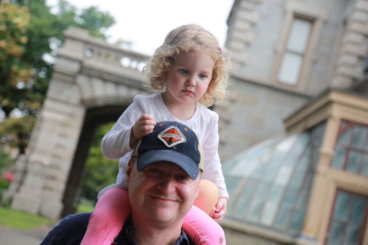 The New England Auto Museum held its annual Father's Day Car Show at Mathews Park in Norwalk on June 18, 2017. Guests enjoyed food, touring the Lockwood-Mathews Mansion and, of course, classic cars. Were you SEEN?