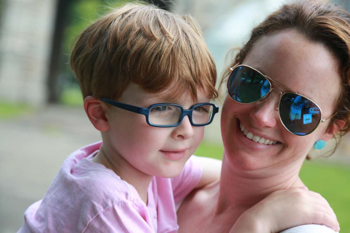 The New England Auto Museum held its annual Father's Day Car Show at Mathews Park in Norwalk on June 18, 2017. Guests enjoyed food, touring the Lockwood-Mathews Mansion and, of course, classic cars. Were you SEEN?