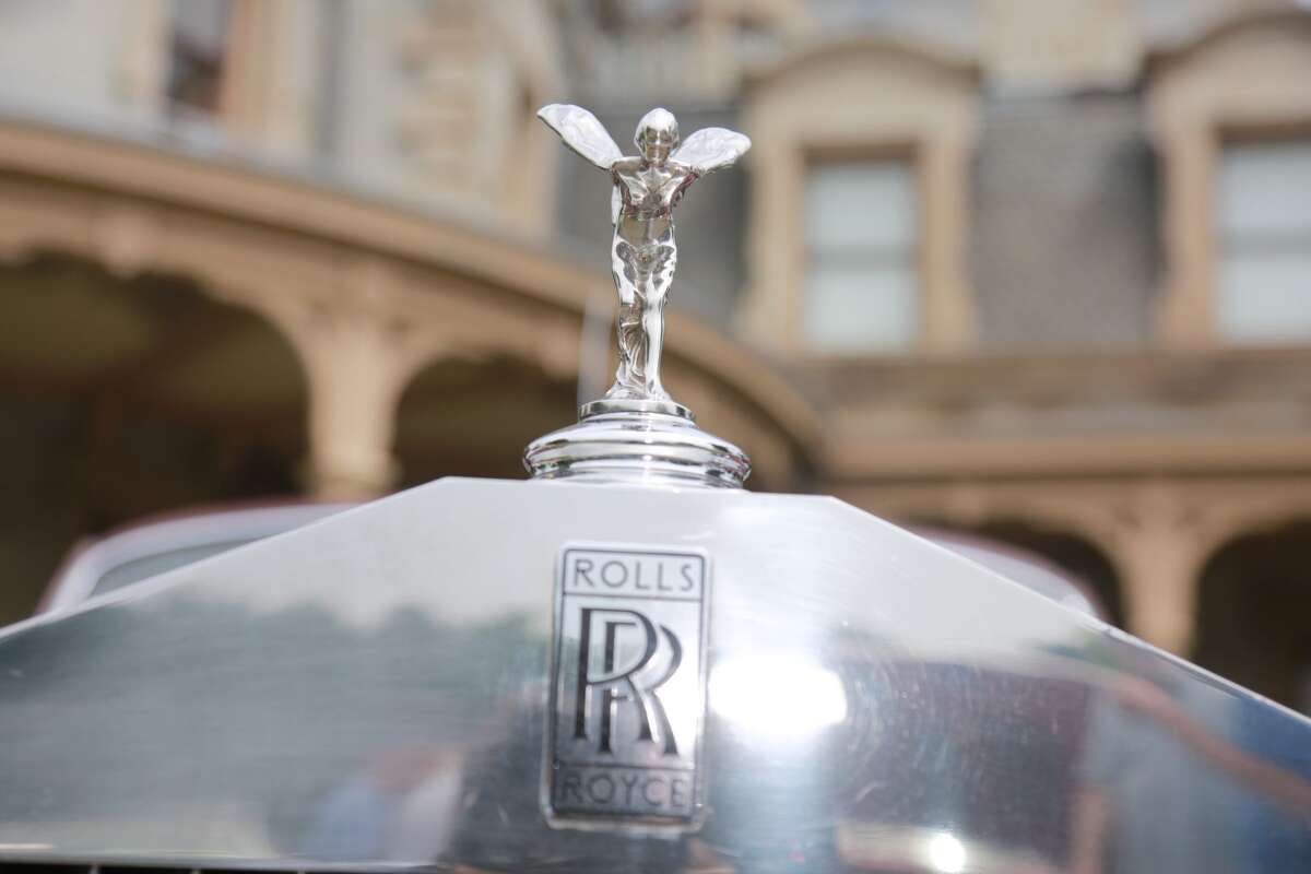 The New England Auto Museum held its annual Father's Day Car Show at Mathews Park in Norwalk on June 18, 2017. Guests enjoyed food, touring the Lockwood-Mathews Mansion and, of course, classic cars. Were you SEEN?
