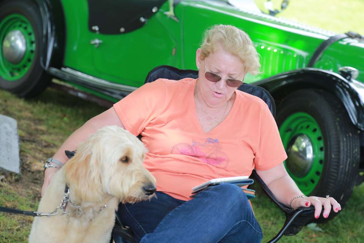 The New England Auto Museum held its annual Father's Day Car Show at Mathews Park in Norwalk on June 18, 2017. Guests enjoyed food, touring the Lockwood-Mathews Mansion and, of course, classic cars. Were you SEEN?