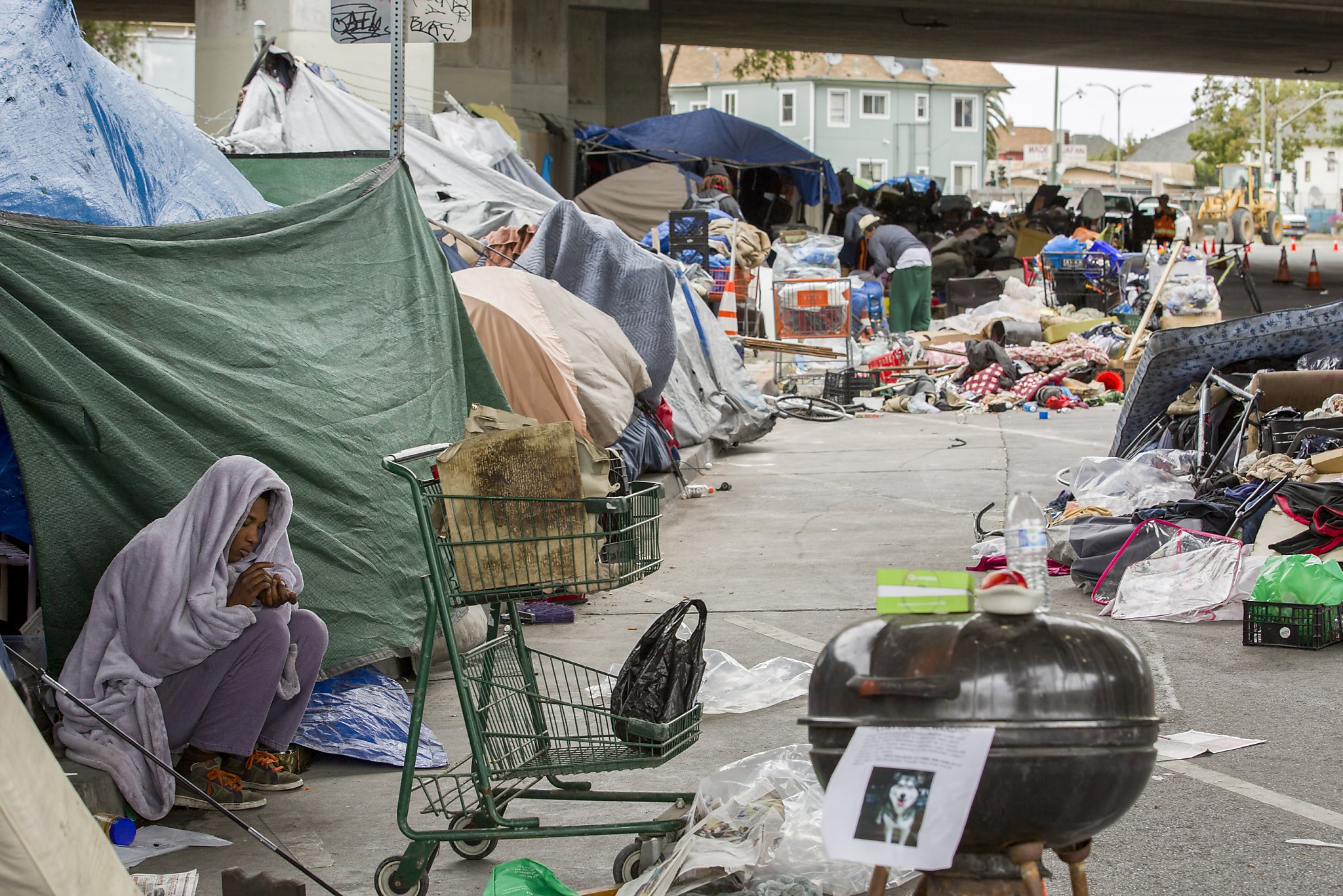 Editorial: California can't afford neighborhood opposition to homeless  housing - SFChronicle.com
