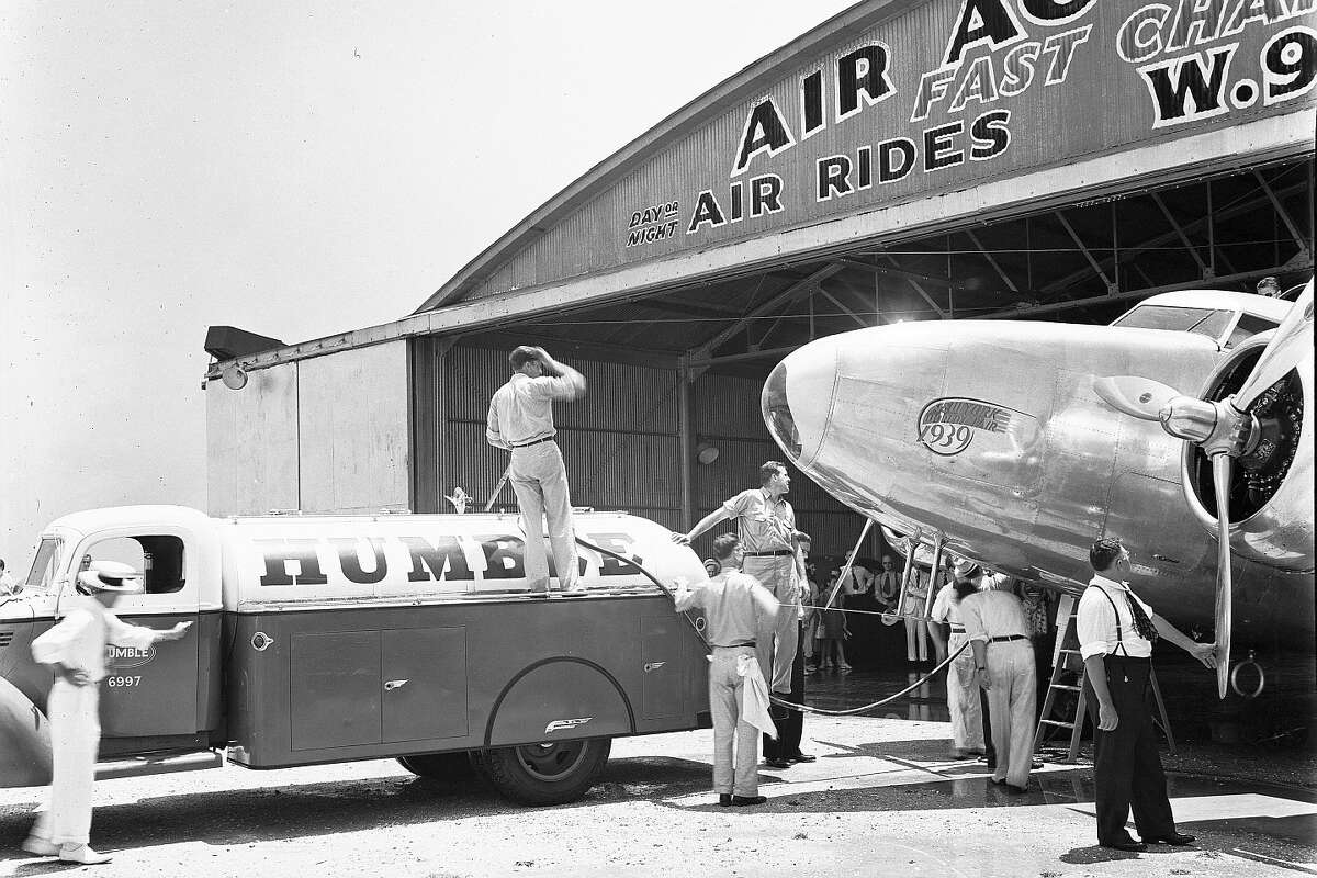 houston-s-hobby-airport-turns-90-years-old