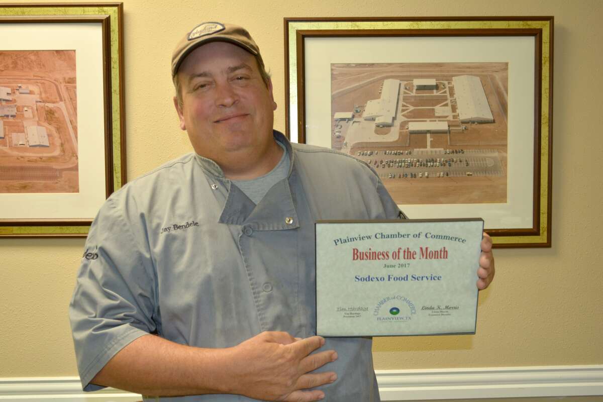 Sodexo Food Service at Wayland, represented by Chef Jay Bendele, was recognized Tuesday as Plainview Chamber of Commerce Business of the Month. Sodexo has been at Wayland for about 25 years and has a staff of 30 to 50 employees. Worldwide it serves more than 600 universities with some 6,500 employees. Sodexo operates the dining hall in McClung Student Center as well as Pete’s Place/Starbucks in the basement of McClung. Both are open to the public. During the school year, Sunday brunch in the WBU Dining Hall is popular for lunch. Sodexo also offers catering services.