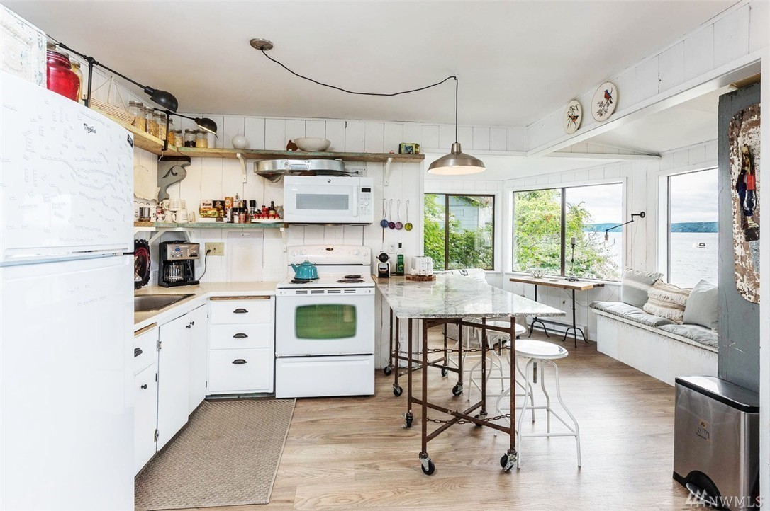 Funky homes to break up the hot real estate market