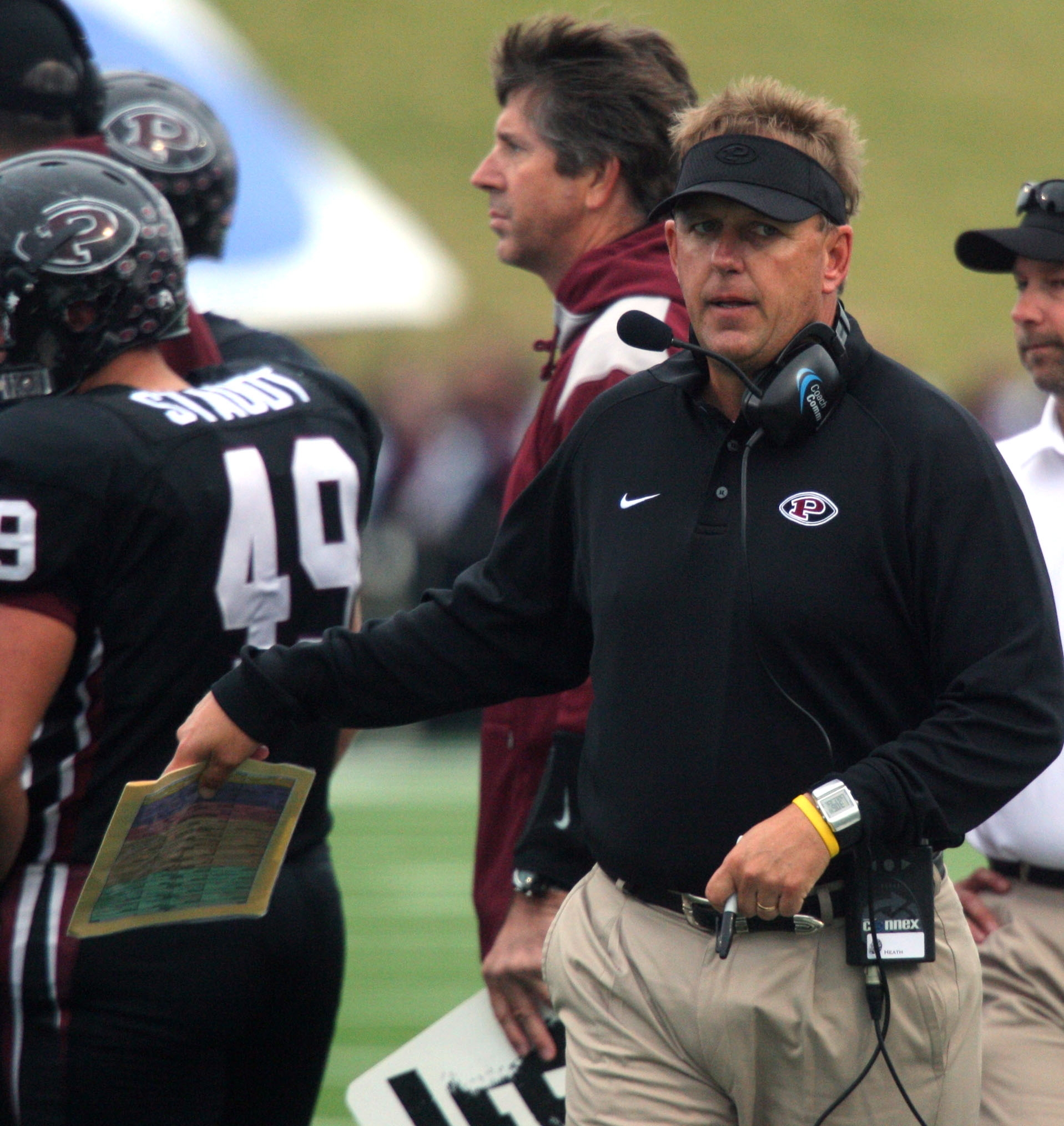 Pearland's football coach Tony Heath resigns