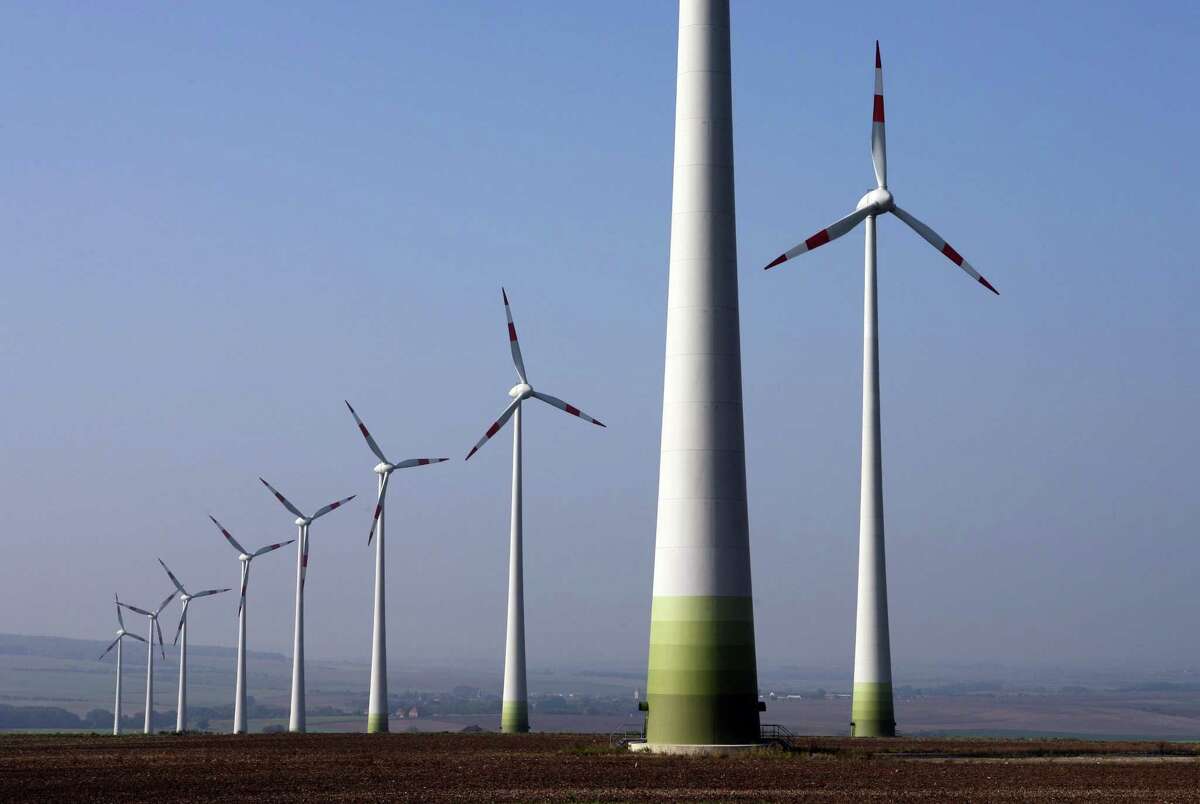 FILES - Wind turbines stand at the so-called "Energiepark Druiberg" in Dardesheim, eastern Germany, 10 October 2007. Germany's wind power generation by September 2015 surpassed the total of 2014, thanks to favourable weather conditions and an expansion of wind farms, industry bodies said on October 1, 2015. AFP PHOTO / BARBARA SAXBARBARA SAX/AFP/Getty Images