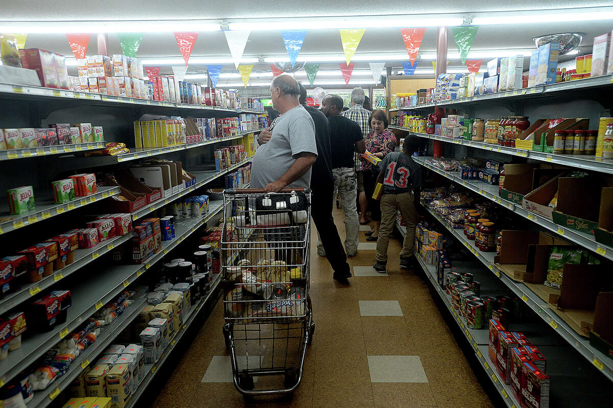 Nick's Grocery to ring up last sale