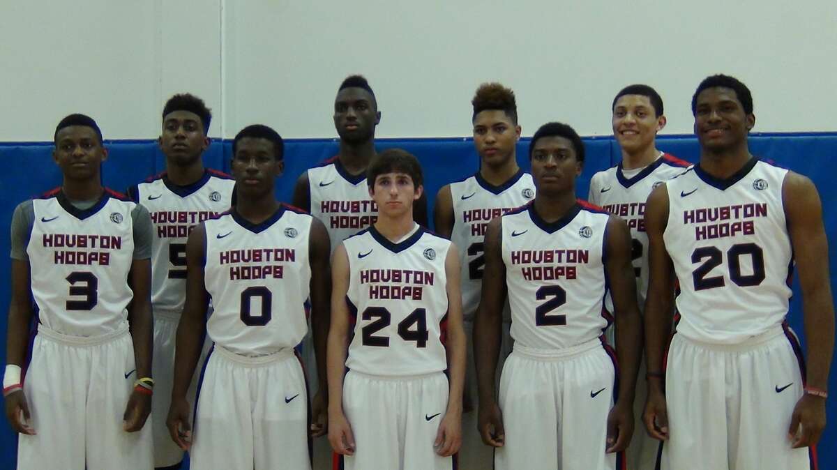 PHOTOS: What you should know about Houston's NBA Draft prospects The Houston Hoops AAU team featured four future first-round draft picks: De'Aaron Fox (3), Justise Winslow (20), Kelly Oubre (back row, second from right) and Justin Jackson (back row, far right). Also on the team: Will West (0), J.T. Trauber (24), De'Andre Davis (2) and Leon Gilmore (5).