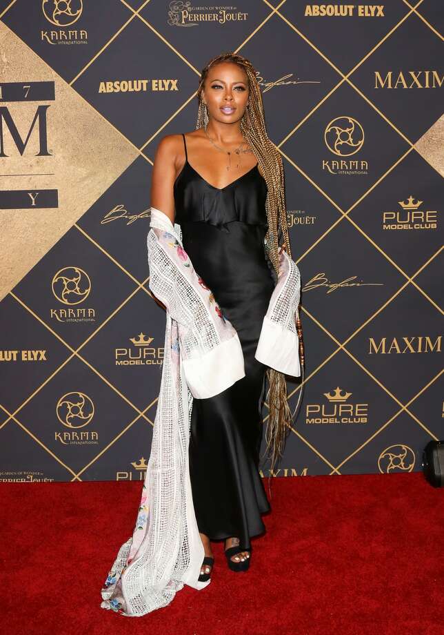 'Top Model' winner, 'Real Housewives' alum dishes on wedding to