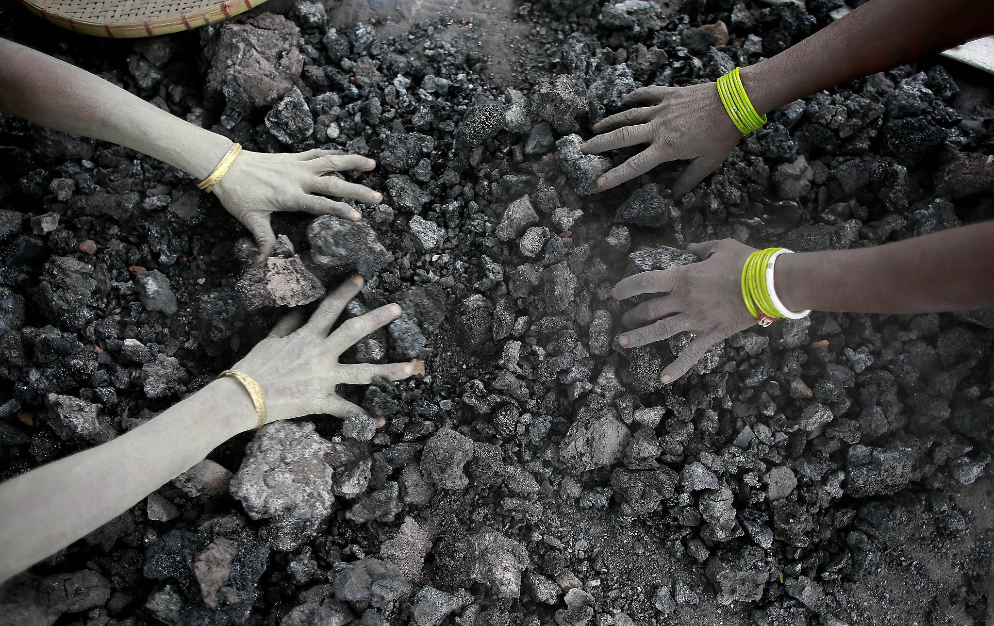 Global coal use rises after sharp decline