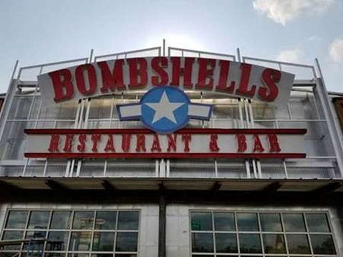 Bombshells Opens Northwest Houston Location 