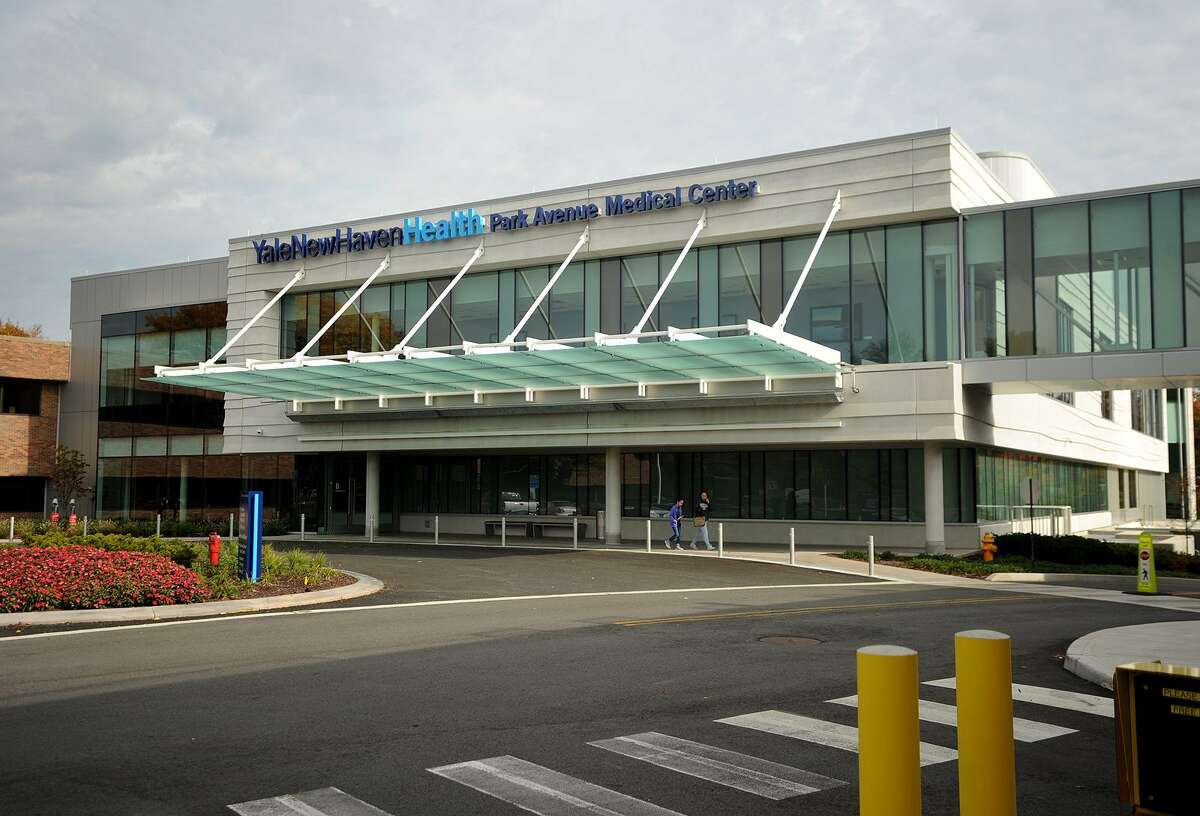 Childbirth class at Trumbull medical center