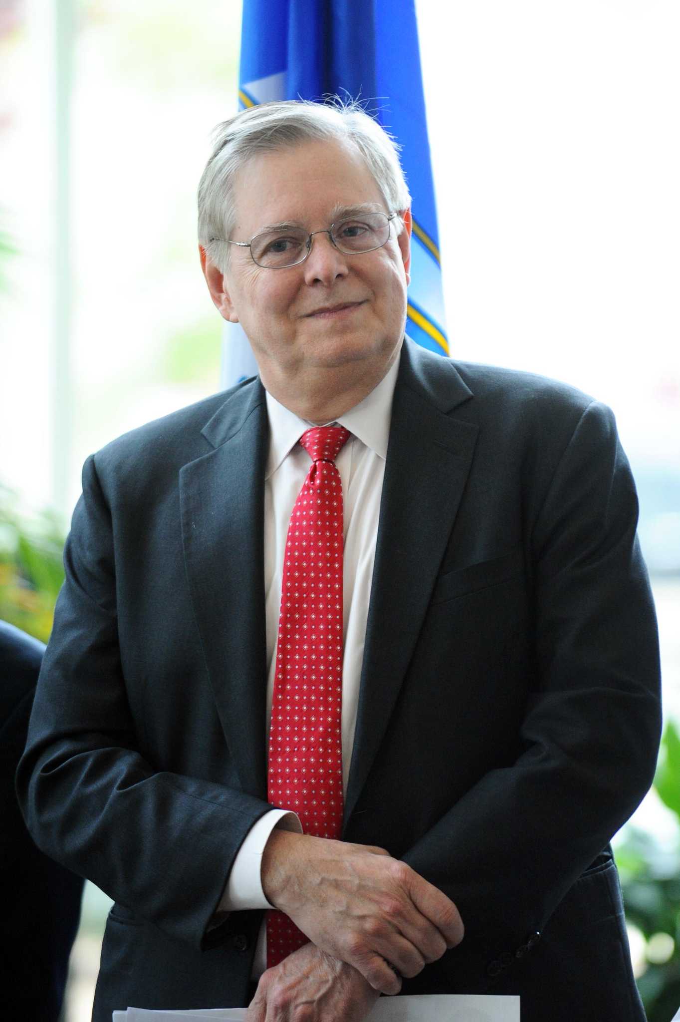 Stamford Mayor opposes Long Ridge Road development