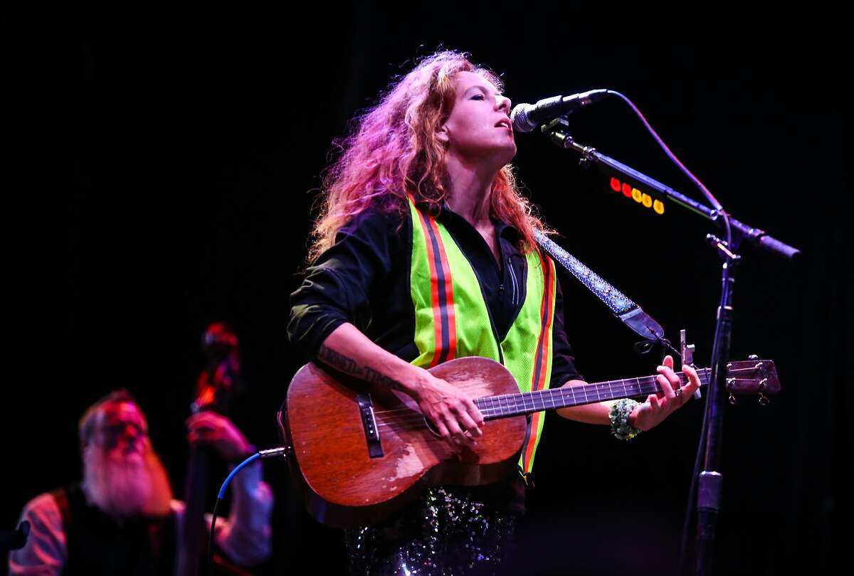 neko case shirt