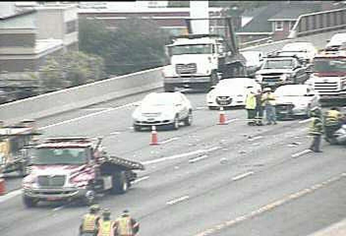 Lanes Reopen On SB I-95 After Accident In Bridgeport