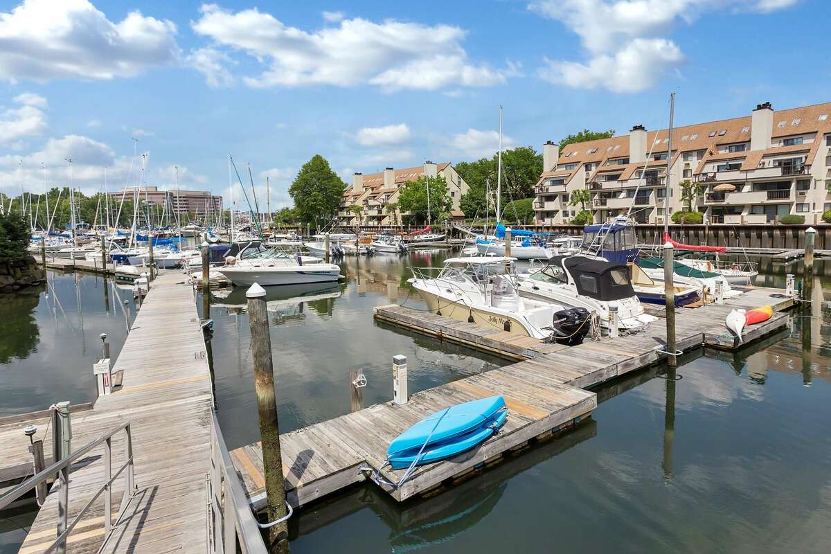 Nautical theme adds character to Stamford waterfront condo