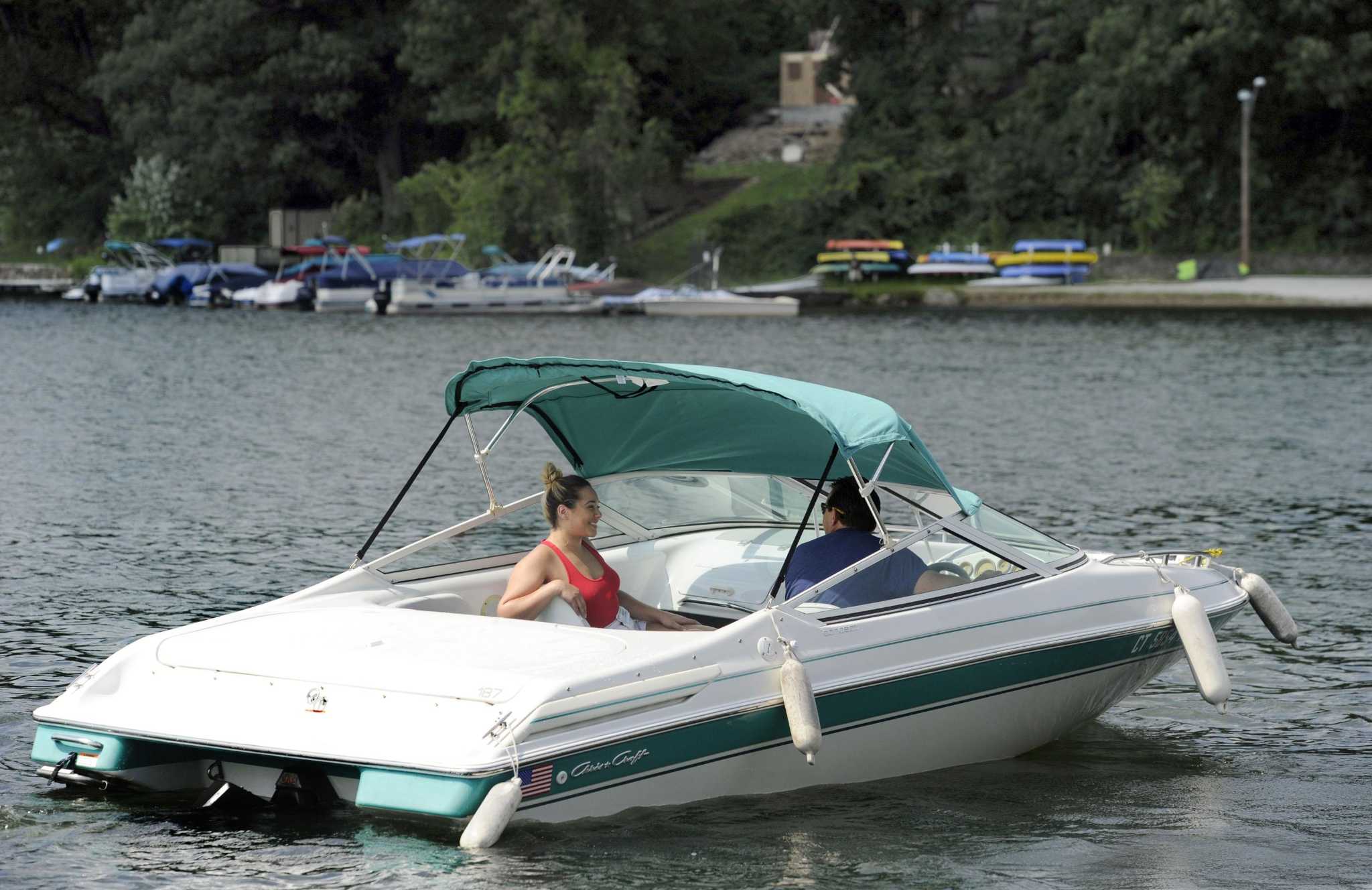 Candlewood Lake Authority to offer safe boating course