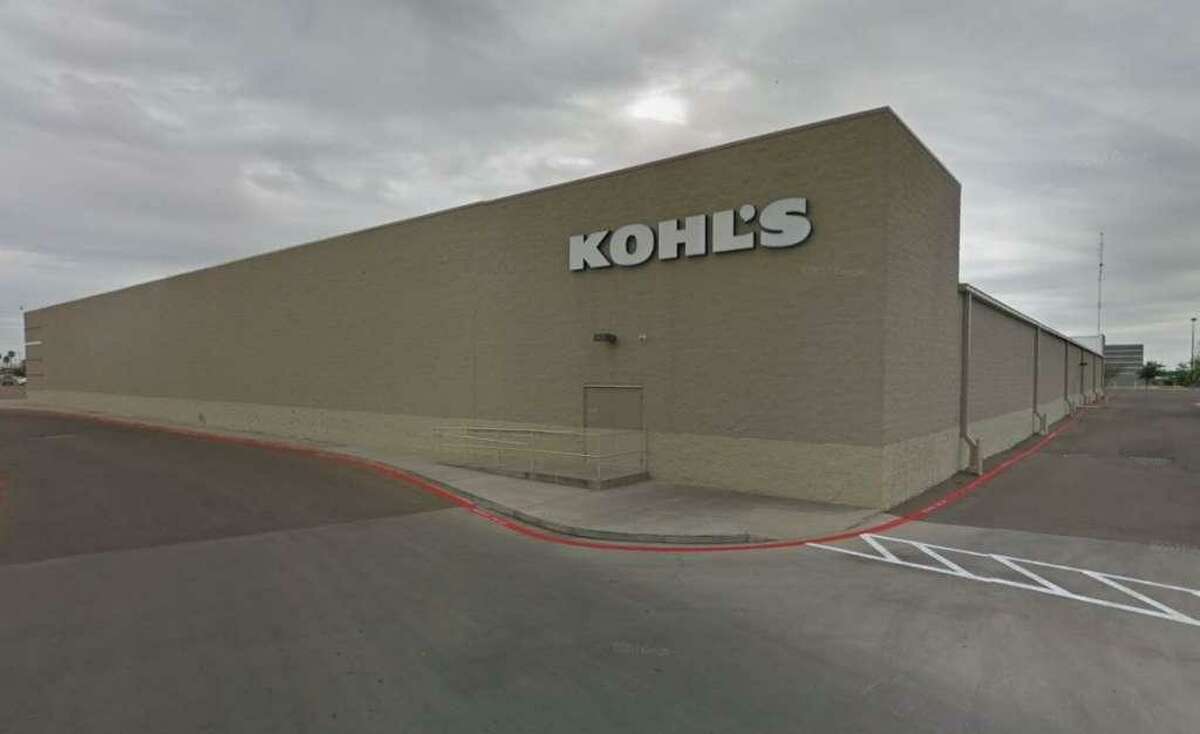 The Kohl's at 5219 Santa Maria Ave is shown.
