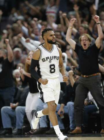 Spurs' Patty Mills corrects 'dufus' meme page after wife ...