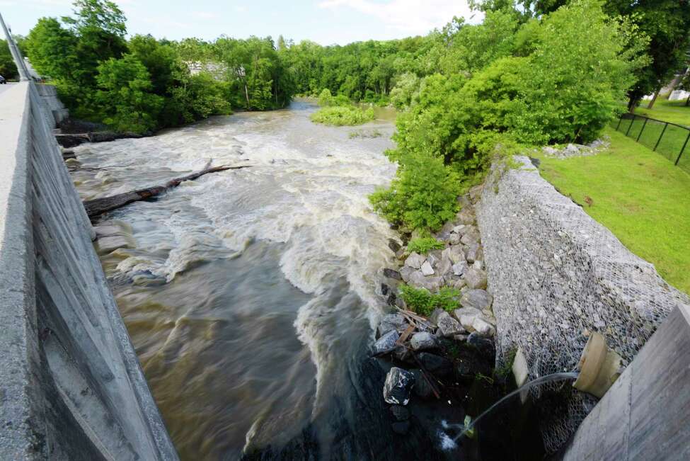 $2M to help Hoosick Falls flood victims