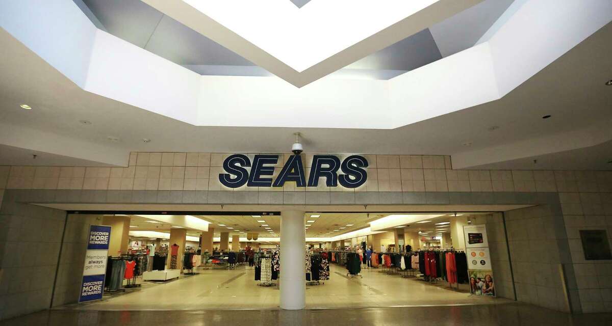 Sears in Memorial City Mall to close in late October