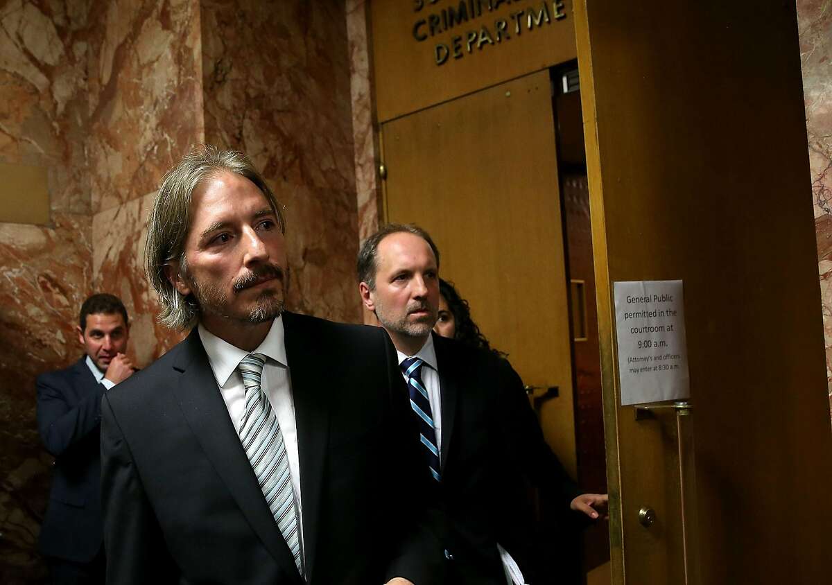 SAN FRANCISCO, CA - JULY 07: San Francisco public defender chief attorney Matt Gonzalez (L) leaves court after the arraignment for Francisco Sanchez on July 7, 2015 in San Francisco, California. Francisco Sanchez pleaded not guilty to charges that he shot and killed 32 year-old Kathryn Steinle as she walked on Pier 14 in San Francisco with her father last week. (Photo by Justin Sullivan/Getty Images)