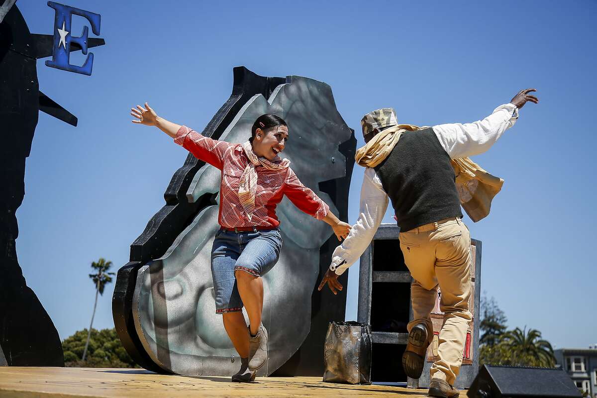 SF Mime Troupe breaks no new ground with 'Walls'