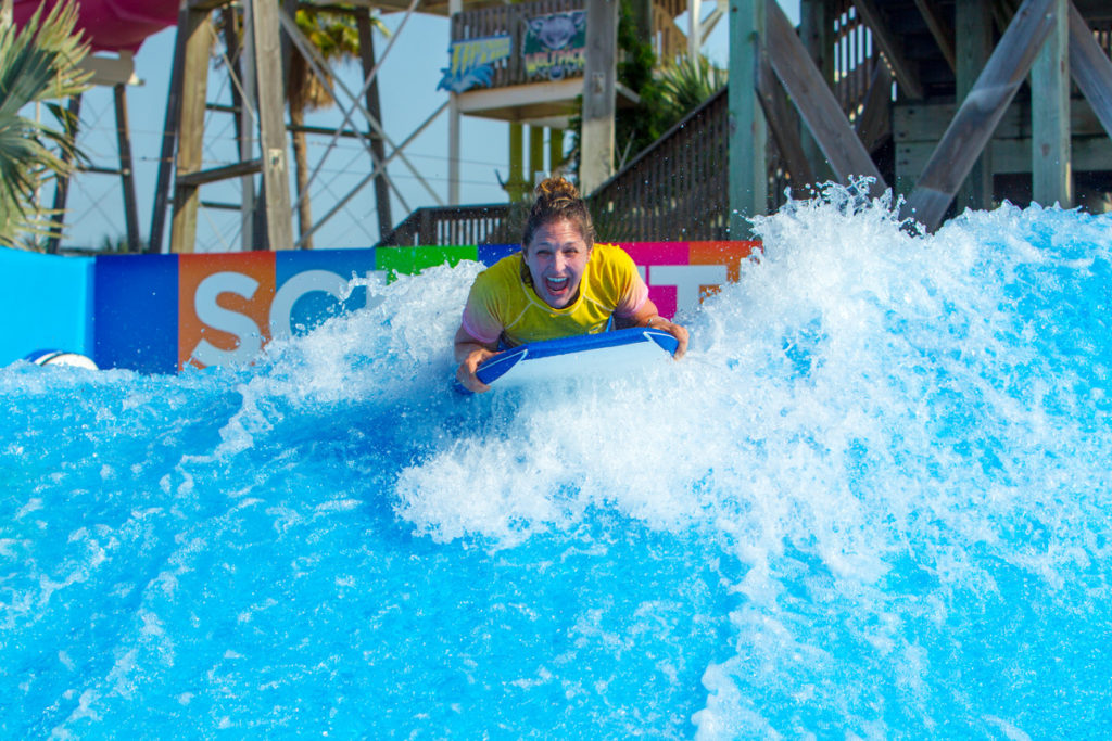 Free women's surfing lessons coming to Galveston Schlitterbahn