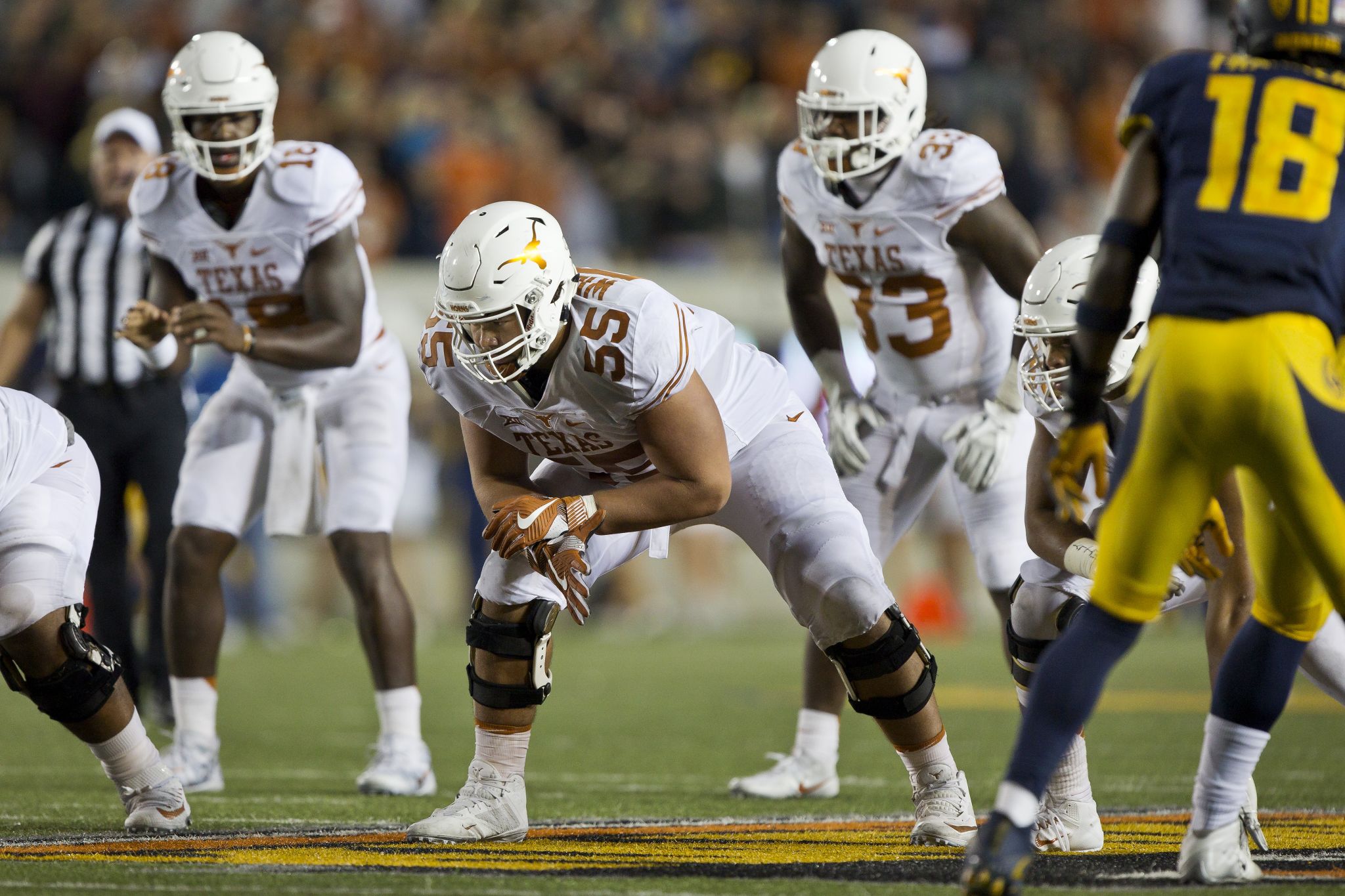 Texas OT Connor Williams named one of college football�s