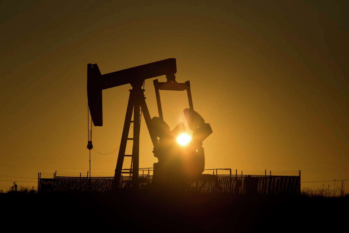 A pump jack in Midland, Texas. (Michael Stravato/The New York Times)