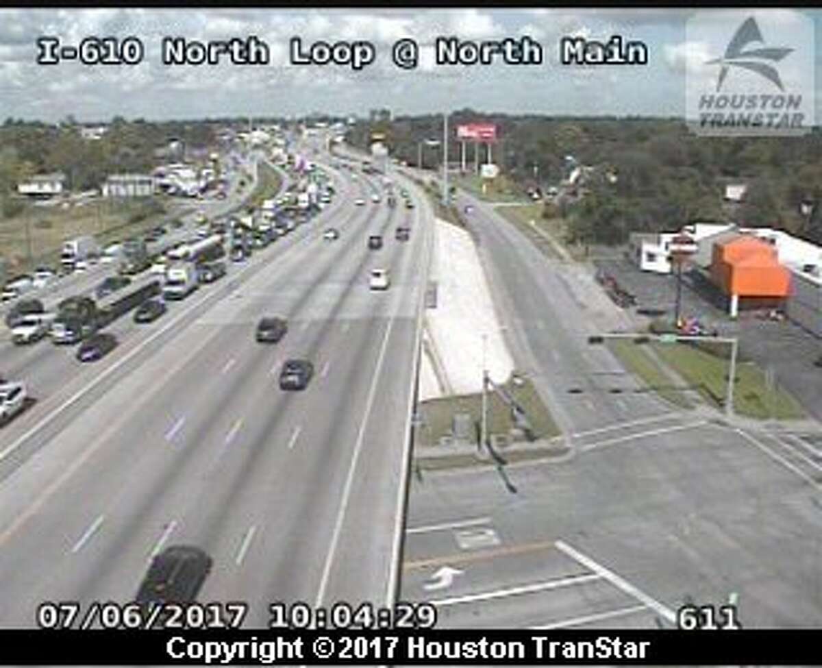 North Loop 610 at North Freeway reopens after pedestrian struck by vehicle