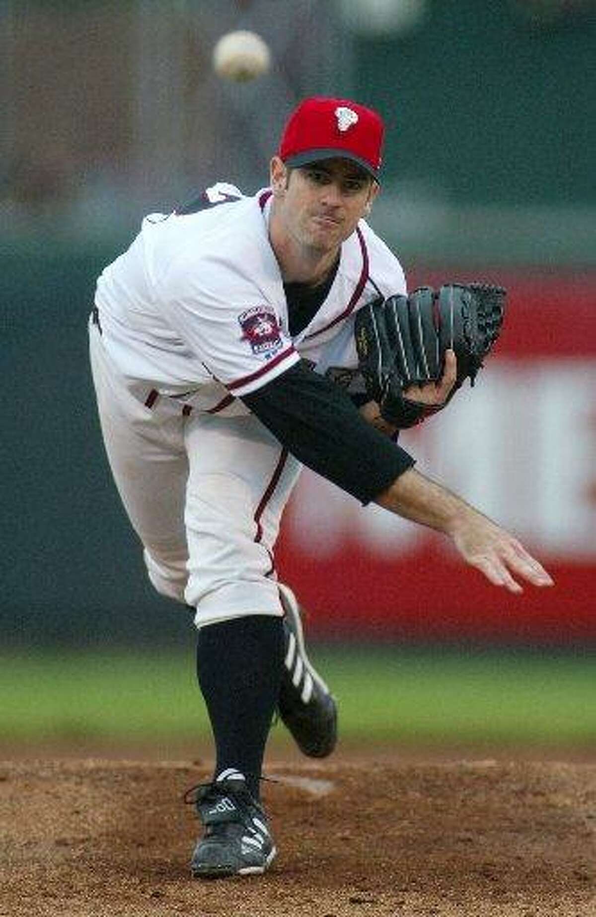 Chicago Cubs’ Mark Prior delivers a pitch for the Lansing Lugnuts against the West Michigan Whitecaps, Tuesday, May 25, 2004, in Lansing, Mich. Prior was on a rehabilitation assignment with the Lugnuts.