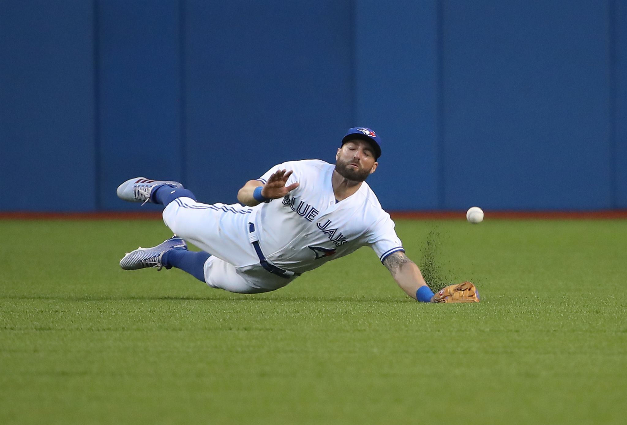 Martin, Donaldson lead Blue Jays past McCullers, Astros 7-4