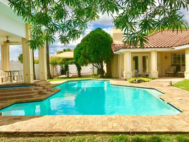 5 Stunning Homes With Pools That Just Hit The Laredo Market 5 Stunning Homes With Pools That Just Hit The Laredo Market Morning Times