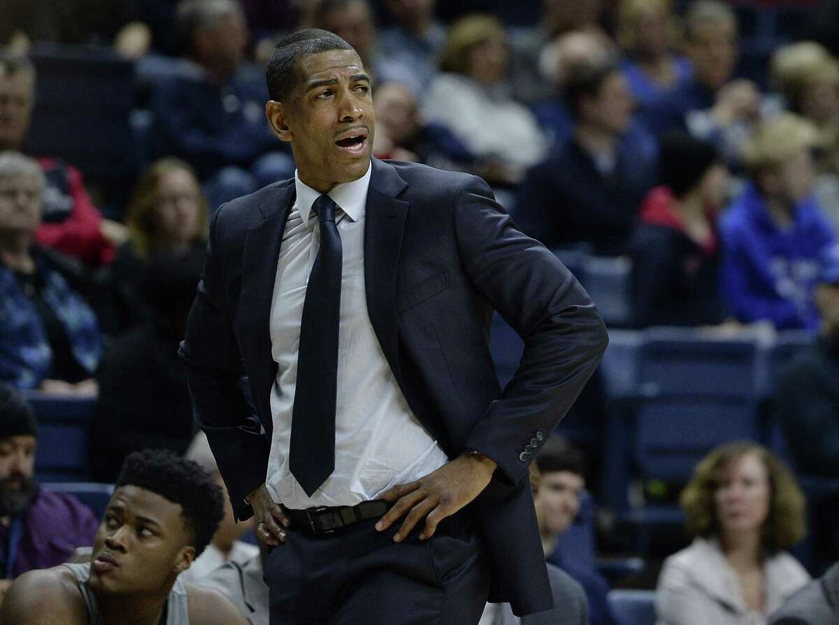 Kevin Ollie’s UConn Huskies, in need of frontcourt help for next season, got a commitment Sunday from JUCO transfer Kwintin Williams.