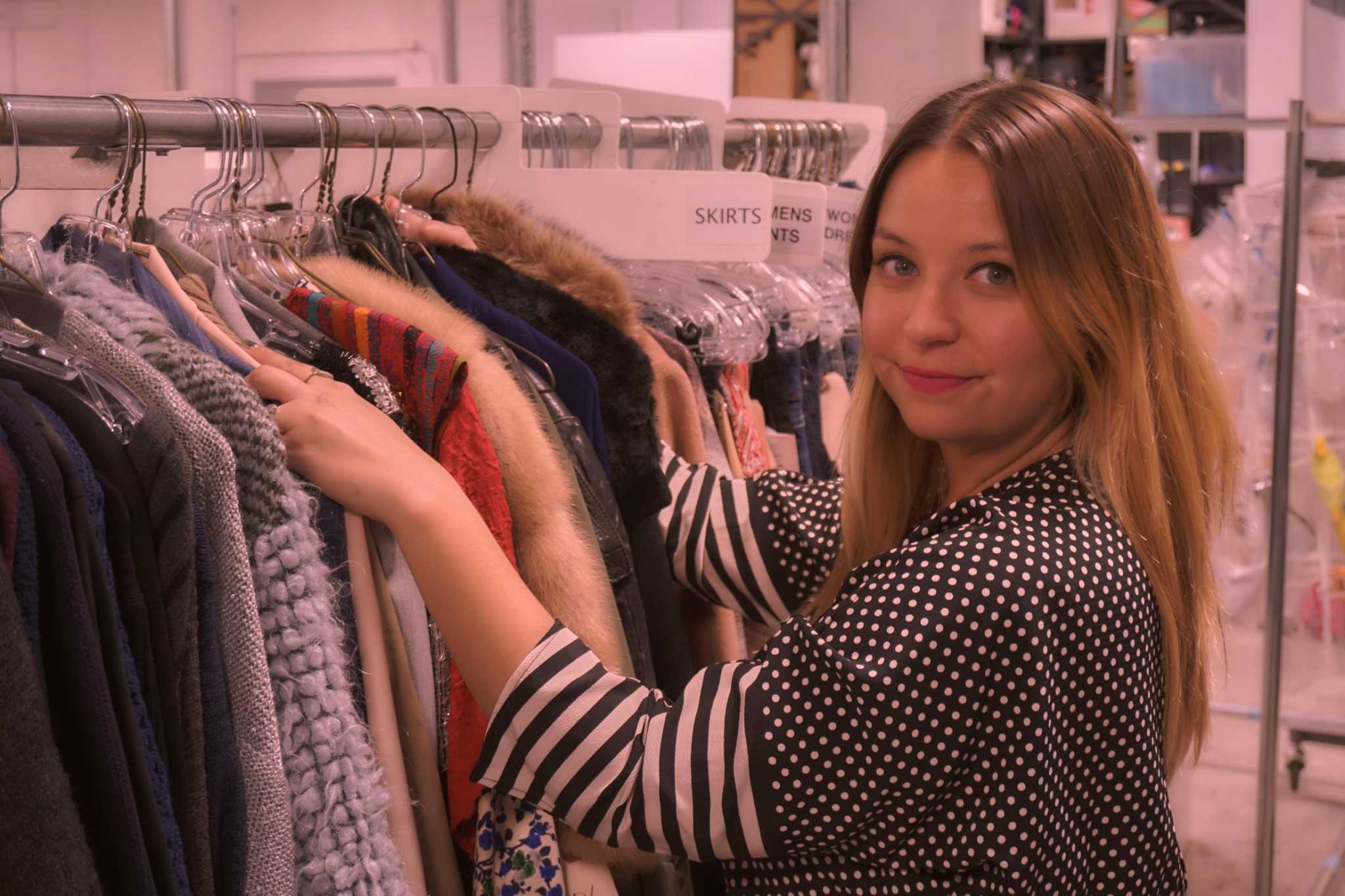 San Antonio S Designing Woman Dresses Tv S Hippest Stars San