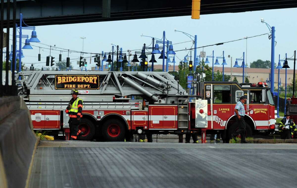 Bridgeport fire department battled fire on Stratford Avenue