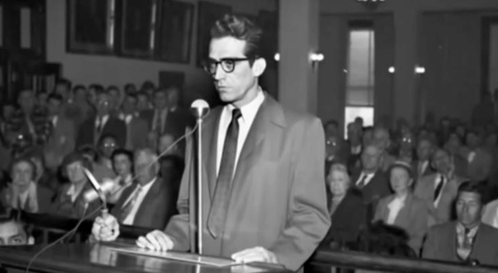 Latino civil rights activist speaks to Laredo Rotary Club about attorney,  film