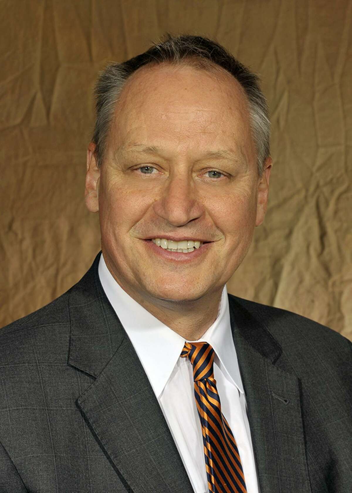 Eighmy, vice-chancellor for research and engagement at University of Tennesse-Knoxville, as the sole finalist for the next president of University of Texas at San Antonio.