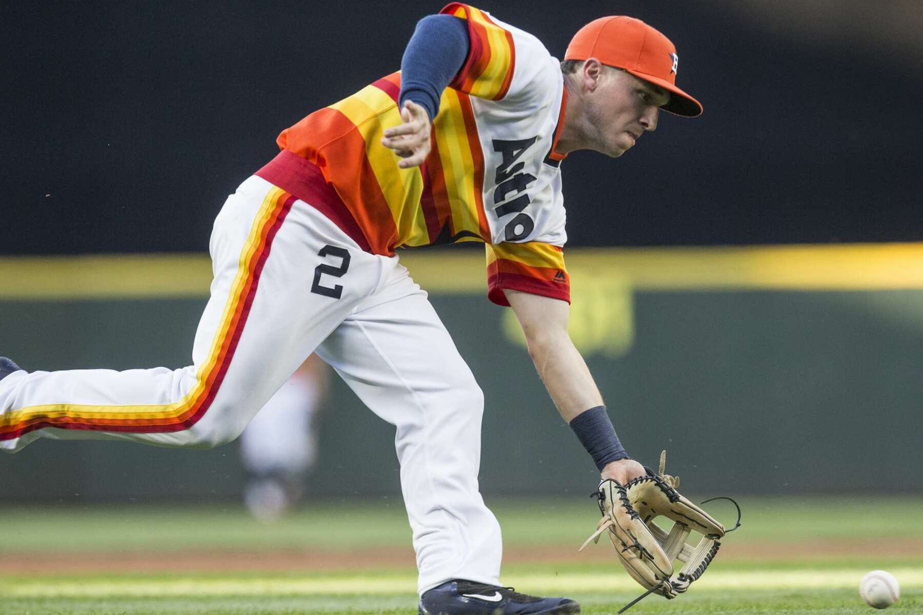 Astros third baseman Alex Bregman's Twitter account is back from the grave