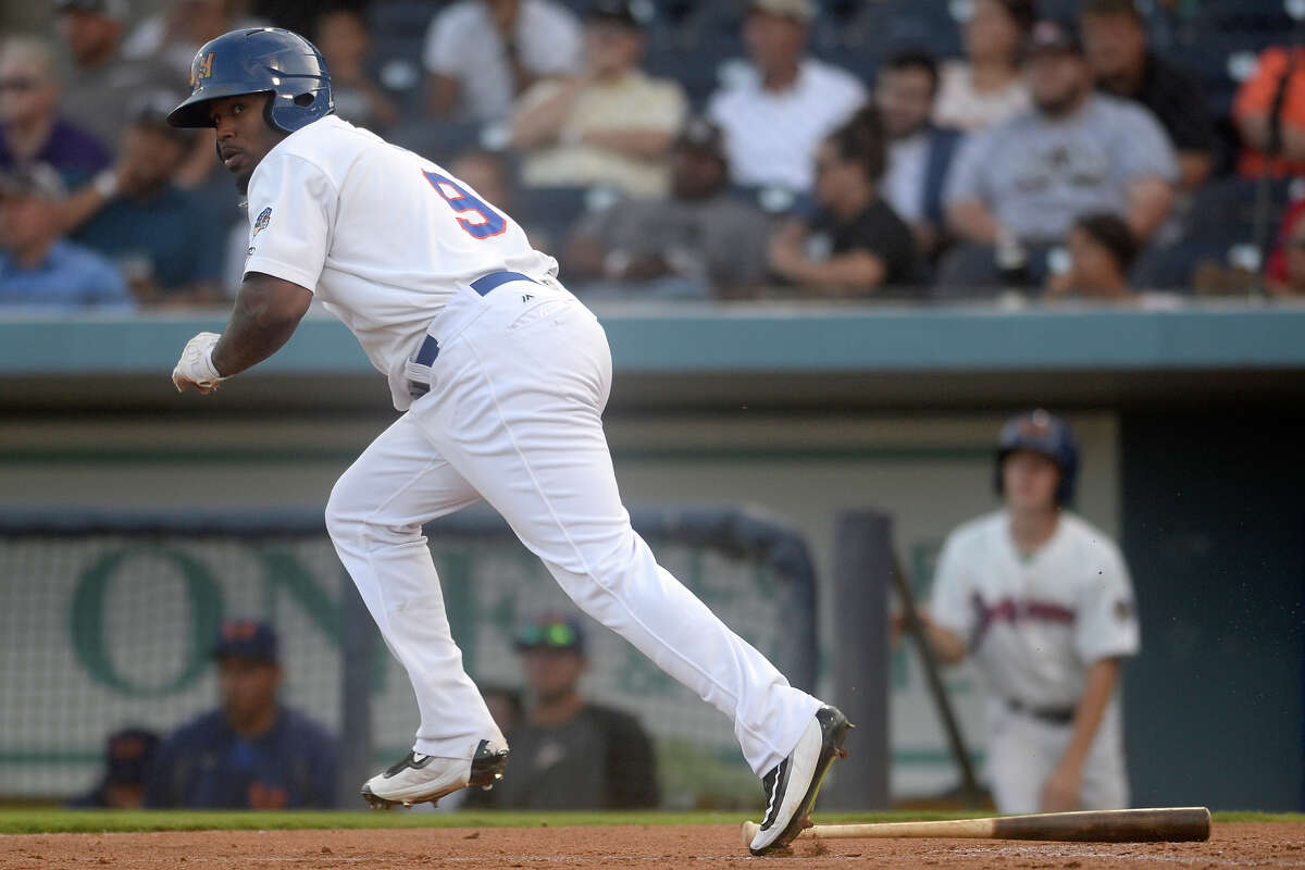 ROCKHOUNDS REPORT: Midland Crushes Hooks In Doubleheader